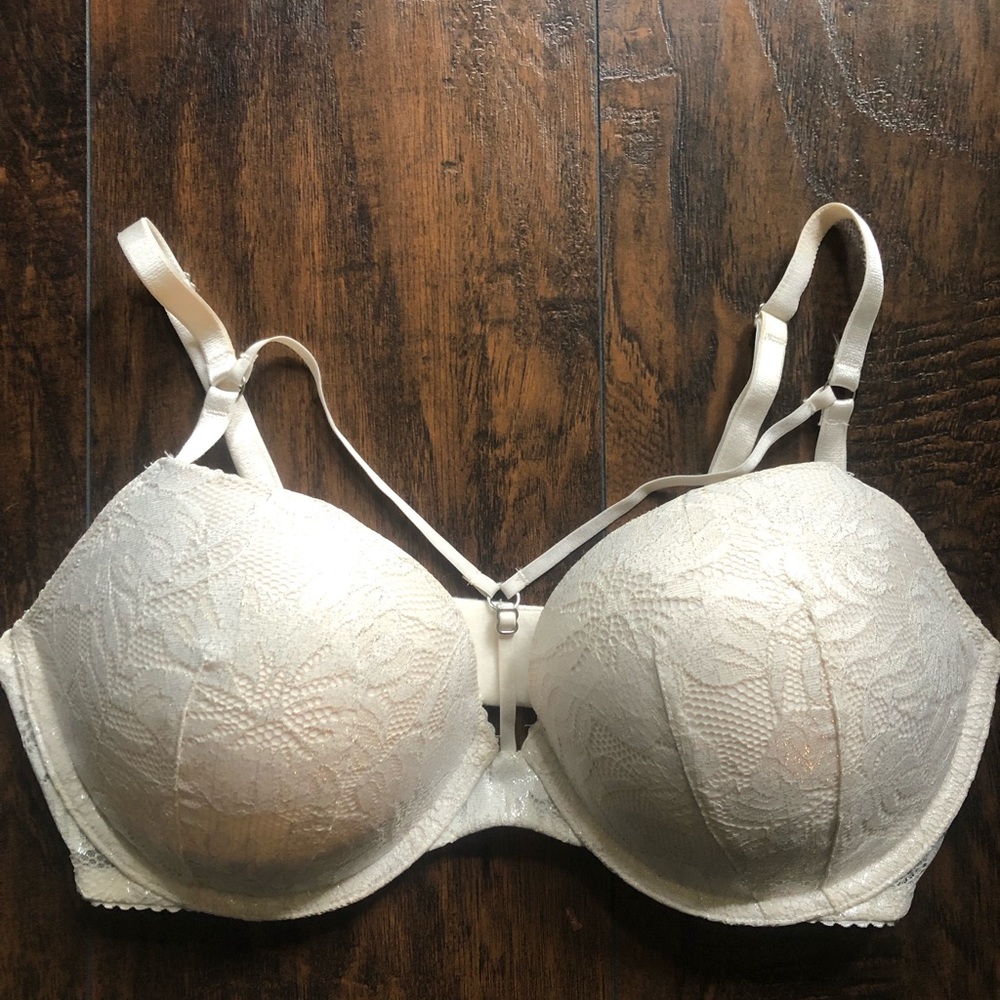 Victoria Secret “Very Sexy” White Lace Bra 34DD